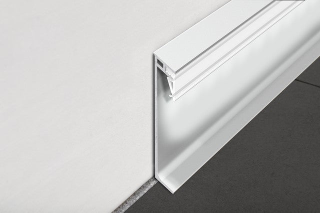 Plinta-aluminiu-cu-leduri-Proskirting-Giled-pardoseala-1