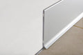 Plinta-aluminiu-inalta-10cm-Skirting100-BTAA100