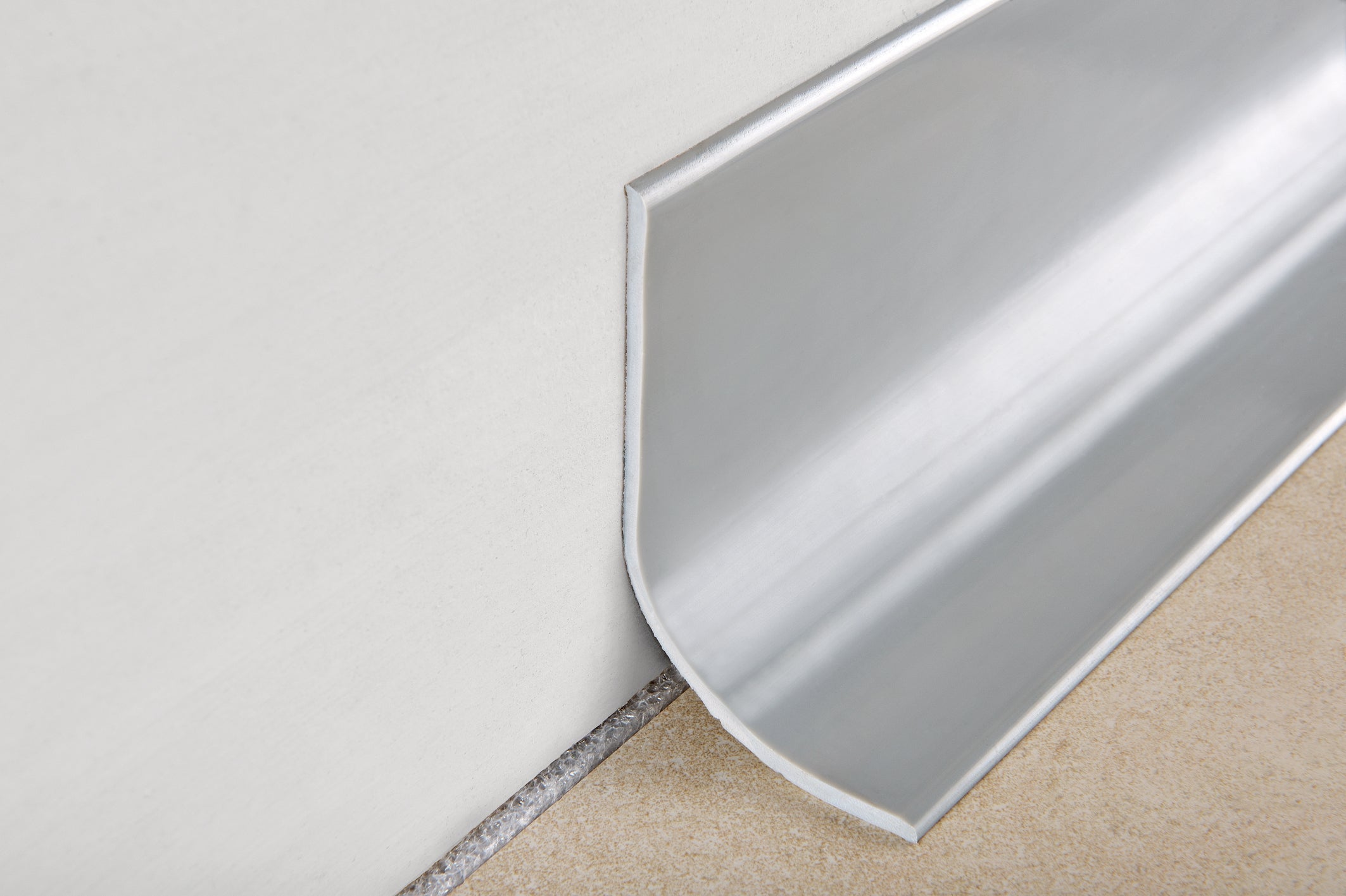 Plinta-flexibila-din-pvc-gumat-Skirting-BTPV120-1